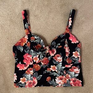 Forever 21 size L crop top Black with floral design